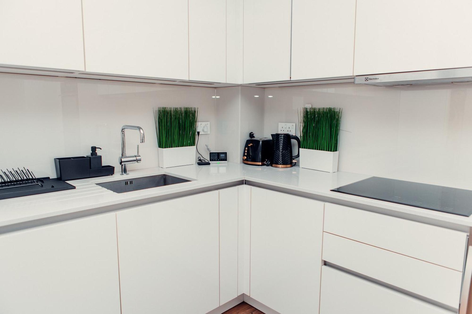 2 Bed Flat London Apartment ภายนอก รูปภาพ
